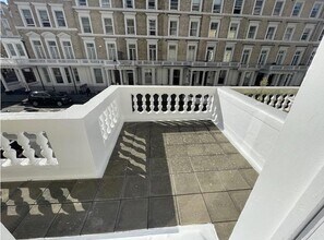 11 Elvaston Pl, Londres à louer Photo intérieure– Image 2 sur 2