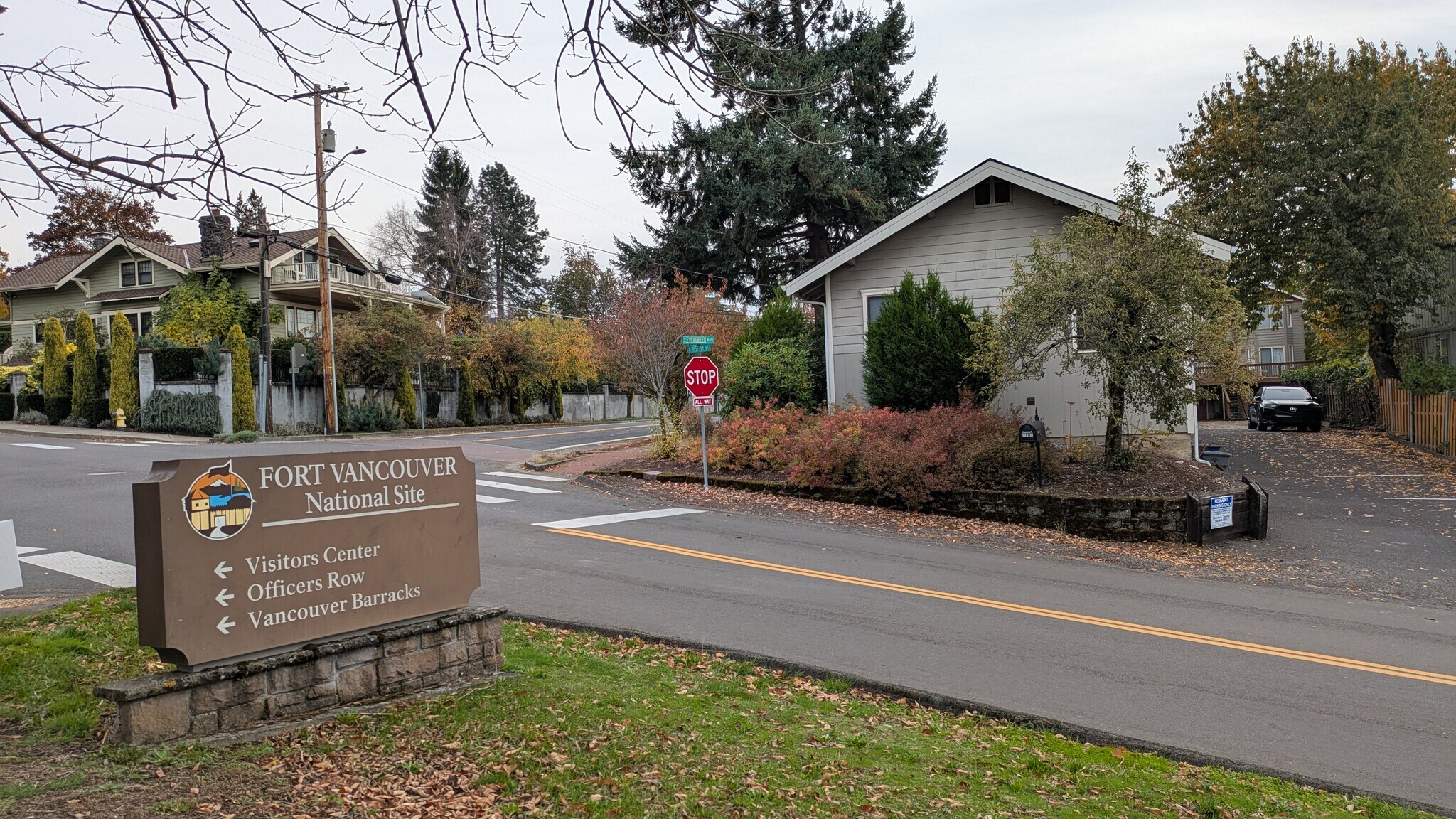 1701 E Evergreen Blvd, Vancouver, WA à louer Photo principale– Image 1 sur 8