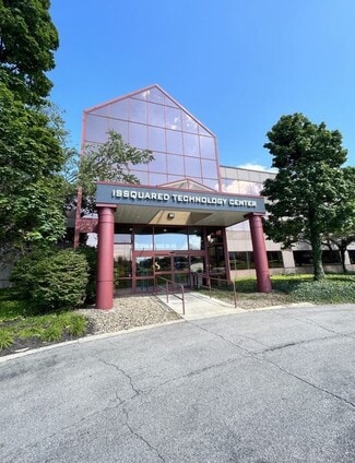 Plus de détails pour 100 7th Ave, Chardon, OH - Bureau à louer