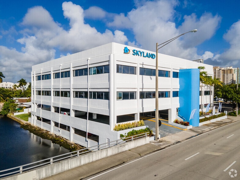 955 S Federal Hwy, Fort Lauderdale, FL à vendre - Photo de l’immeuble – Image 3 sur 24