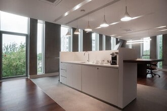 Espace de coworking dans Cesson-Sévigné à louer Photo intérieure– Image 2 sur 7
