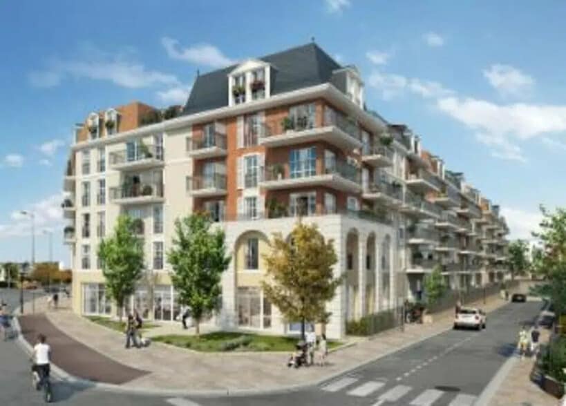 Local commercial dans Chelles à louer - Photo de l’immeuble – Image 2 sur 9