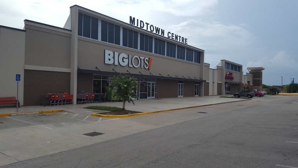 1421 S Beckham Ave, Tyler, TX à louer - Photo principale – Image 1 sur 3