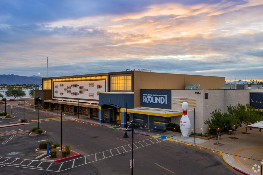 5950 E Broadway Blvd, Tucson, AZ à louer - Photo principale – Image 1 sur 10
