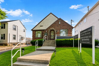 3611 Richmond Ave, Staten Island, NY à louer Photo intérieure– Image 2 sur 20