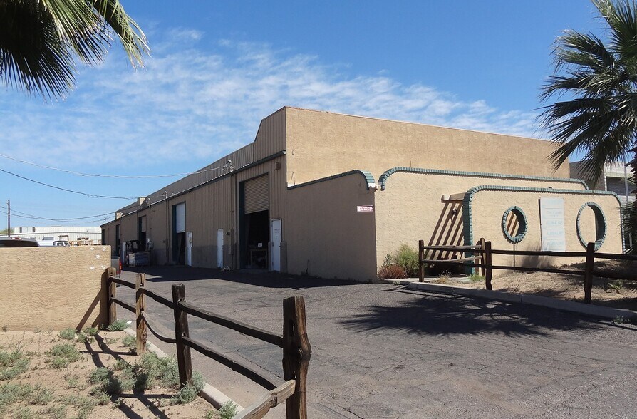 1832-1840 E 3rd St, Tempe, AZ à louer - Photo de l’immeuble – Image 1 sur 5