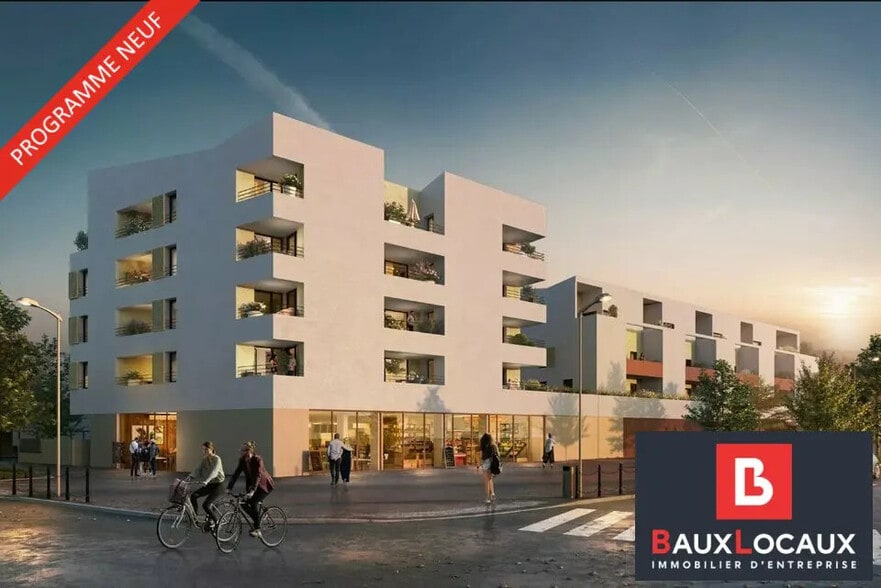 Local commercial dans Avignon à vendre - Photo de l’immeuble – Image 1 sur 3