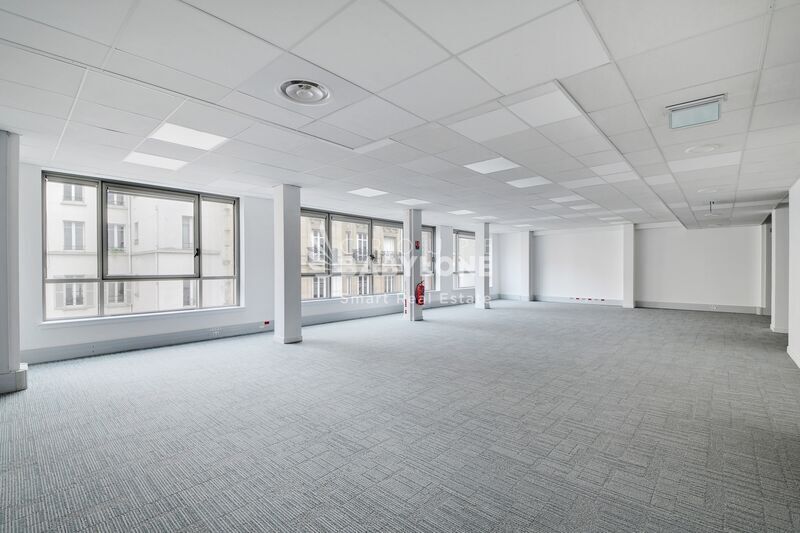 Bureau dans Neuilly Sur Seine à louer - Photo intérieure – Image 2 sur 10