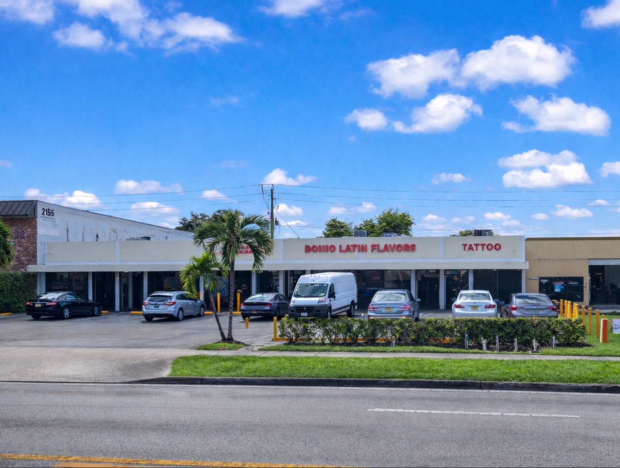 2173-2183 N State Road 7, Margate, FL à louer Photo principale– Image 1 sur 5