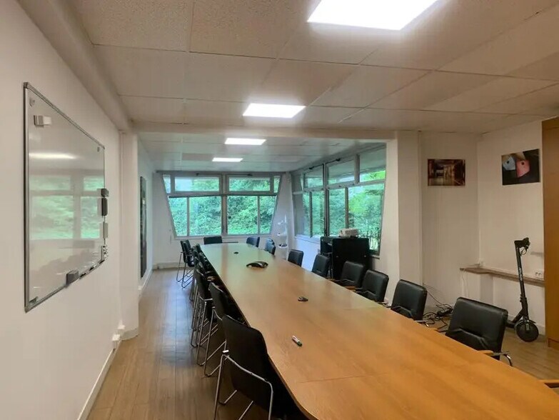 12 Rue Ampère, Igny à louer - Photo intérieure – Image 3 sur 8