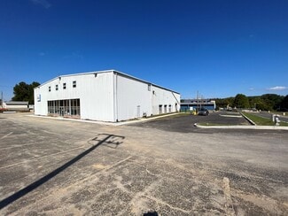 Plus de détails pour 4531 W Lincoln Hwy, Downingtown, PA - Local d'activités à louer