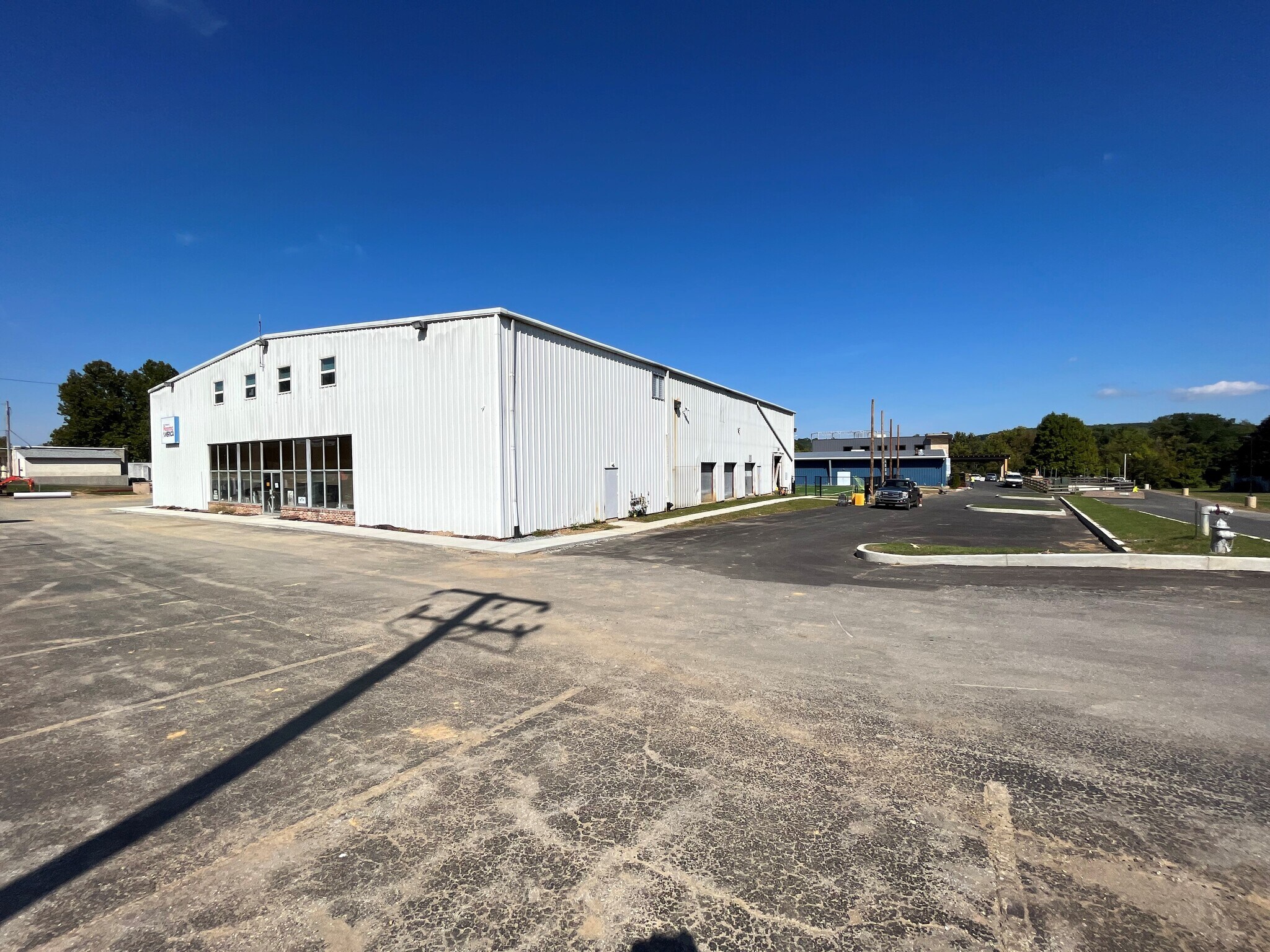 4531 W Lincoln Hwy, Downingtown, PA à louer Photo principale– Image 1 sur 5