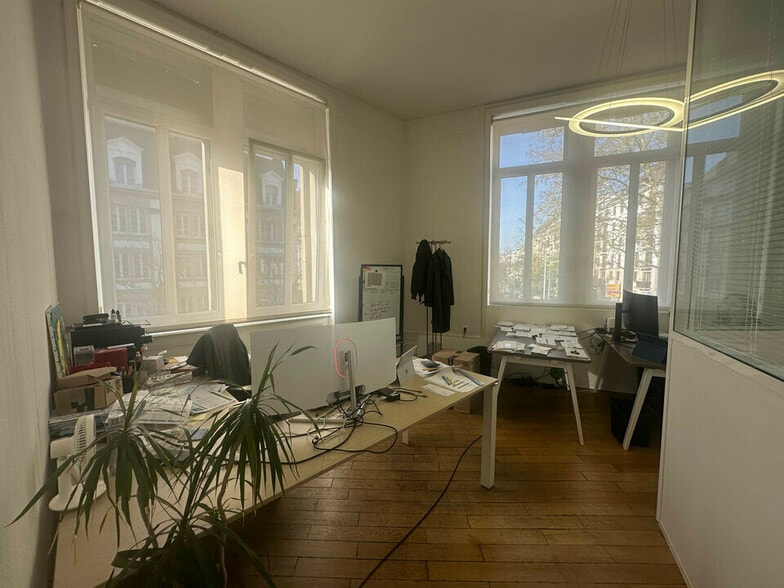 Bureau dans Strasbourg à vendre - Photo intérieure – Image 2 sur 7