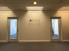 554 Main St, Worcester, MA à louer Photo intérieure– Image 2 sur 21