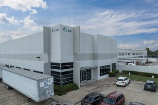 Plus de détails pour 300 Airtex Dr, Houston, TX - Industriel/Logistique à louer