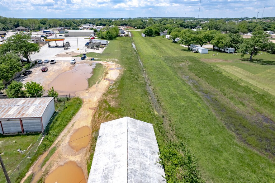 107.5 4th, Lindsay, OK à vendre - Photo de l’immeuble – Image 3 sur 34