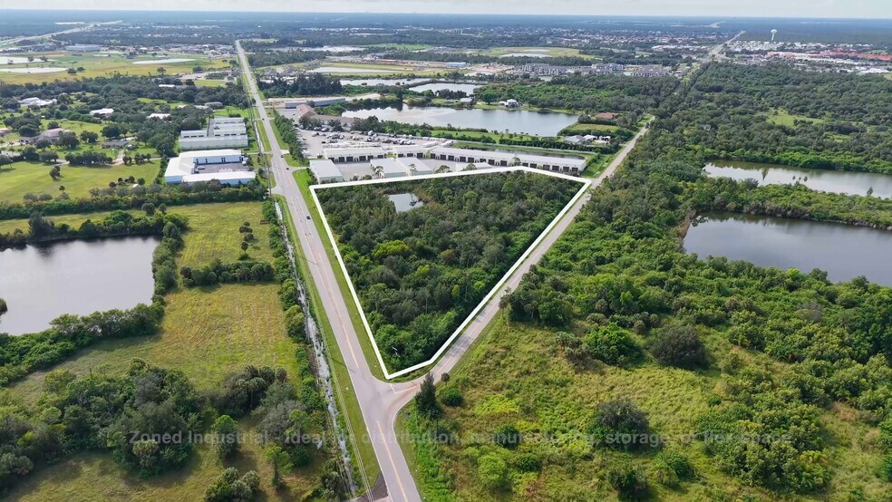 8840 Burnt Store Rd, Punta Gorda, FL à vendre - Vidéo sur l’annonce professionnelle – Image 2 sur 5