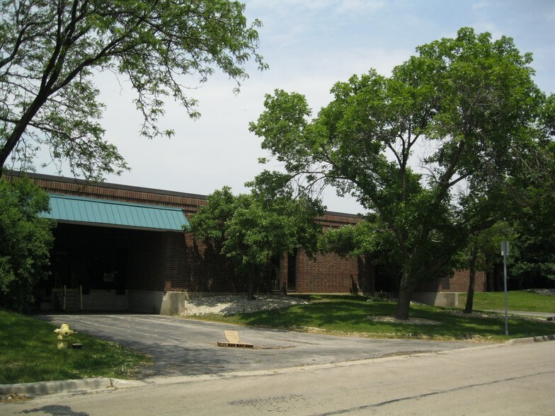 1401-2818 Centre Circle Dr, Downers Grove, IL à louer - Photo de l’immeuble – Image 3 sur 3