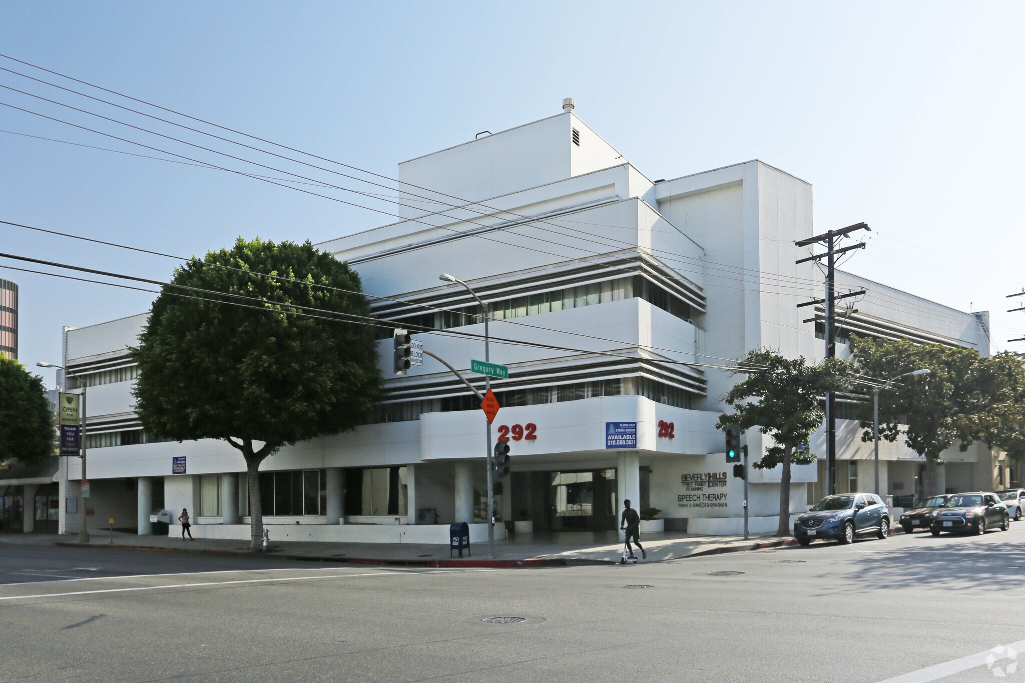 292 S La Cienega Blvd, Beverly Hills, CA à louer Photo principale– Image 1 sur 24