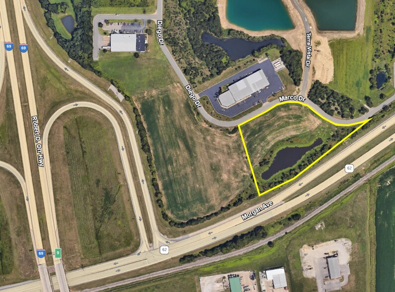 7501 & 7407 Marco Dr, Evansville, IN à vendre - Photo principale – Image 1 sur 3