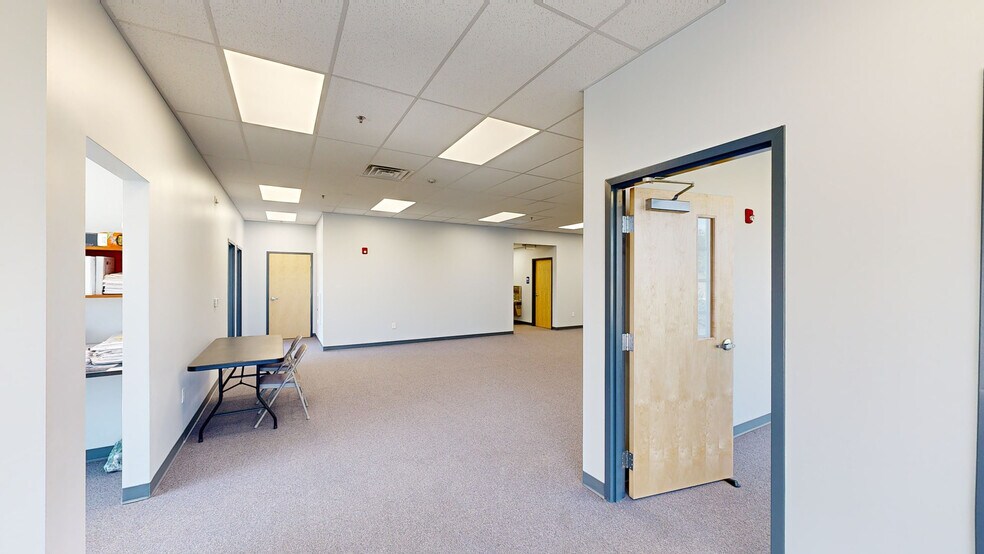 280 Locke Ave, Woolwich, NJ à louer - Numérisation 3D Matterport – Image 3 sur 36