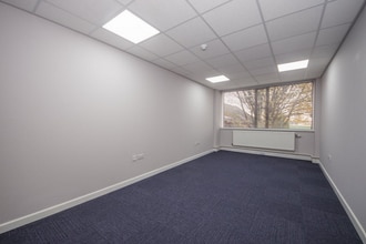 Richardshaw Ln, Pudsey à louer Photo intérieure– Image 2 sur 2