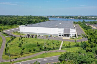 Plus de détails pour 1651 River Rd, Burlington, NJ - Industriel/Logistique à louer