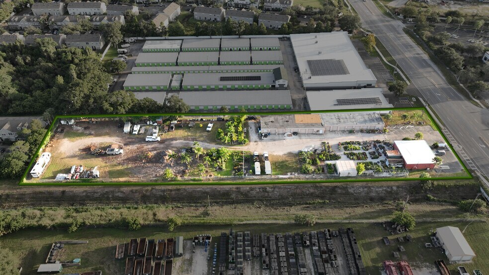 1625 Starkey Rd, Largo, FL à louer - Photo de l’immeuble – Image 2 sur 11