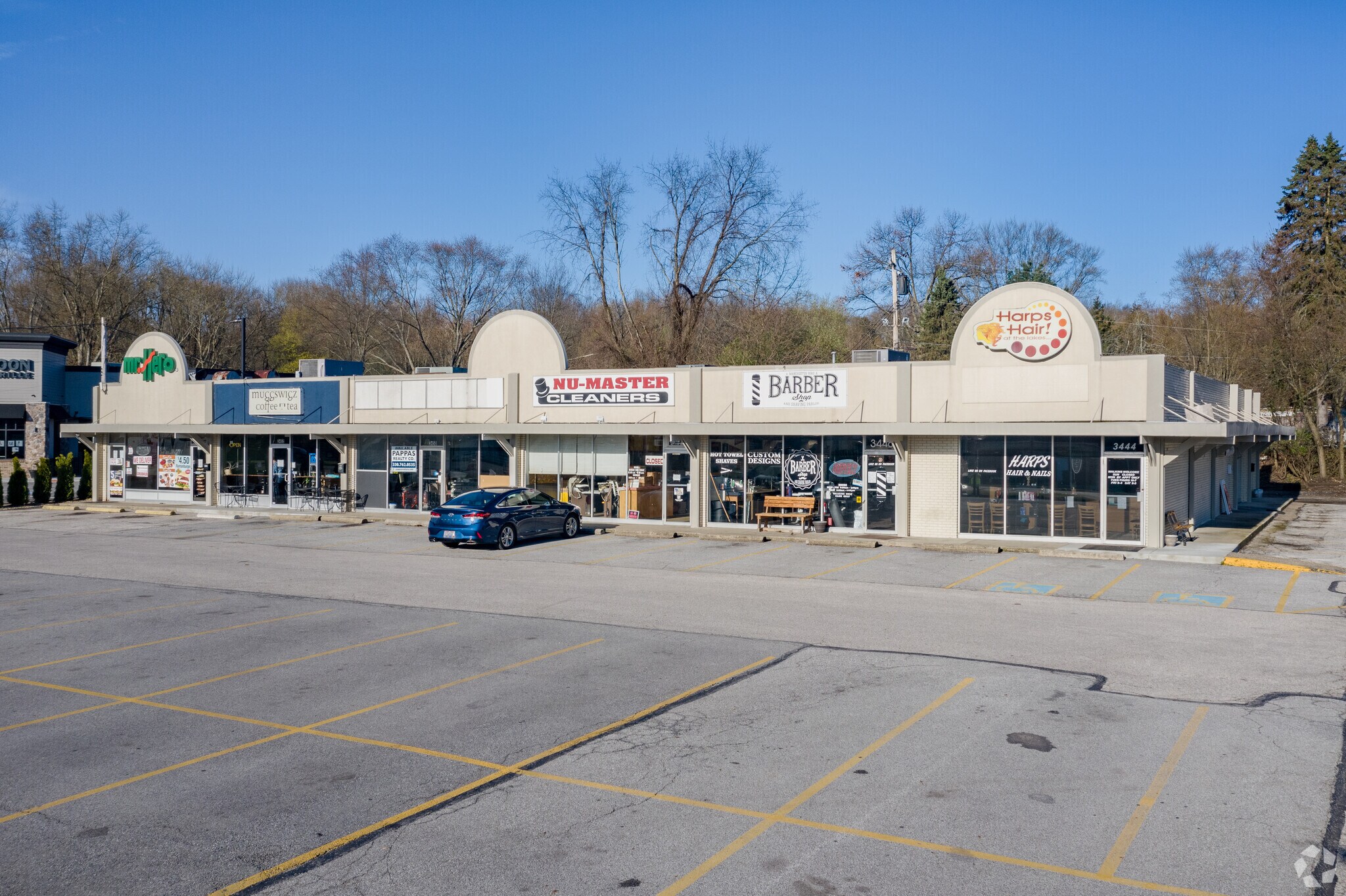 3440-3454 Manchester Rd, Akron, OH à louer Photo principale– Image 1 sur 4