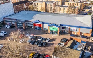 Plus de détails pour High St, Feltham - Local commercial à louer