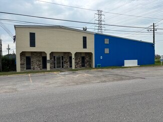 Plus de détails pour 310 N Witter St, Pasadena, TX - Local d’activités à vendre