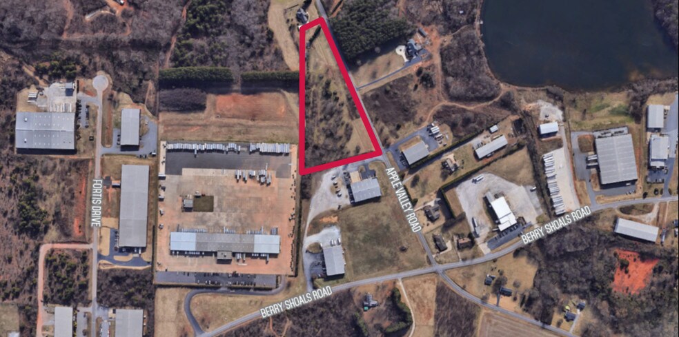 1 Apple Valley Rd, Duncan, SC à louer - Photo principale – Image 1 sur 1
