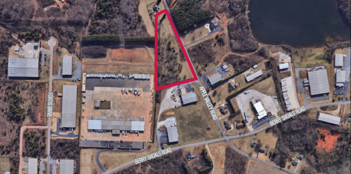 1 Apple Valley Rd, Duncan, SC à louer Photo principale– Image 1 sur 2