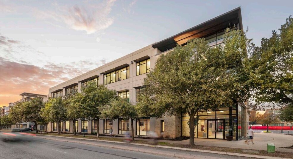 4700 Mueller Blvd, Austin, TX à louer - Photo principale – Image 1 sur 15