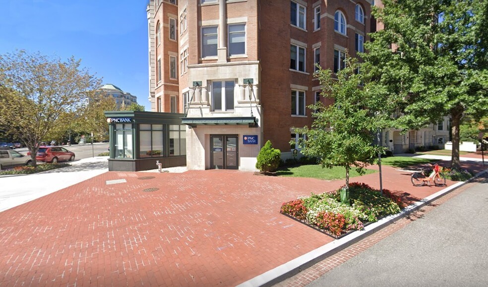 2501 Pennsylvania Ave NW, Washington, DC à louer - Photo de l’immeuble – Image 2 sur 3