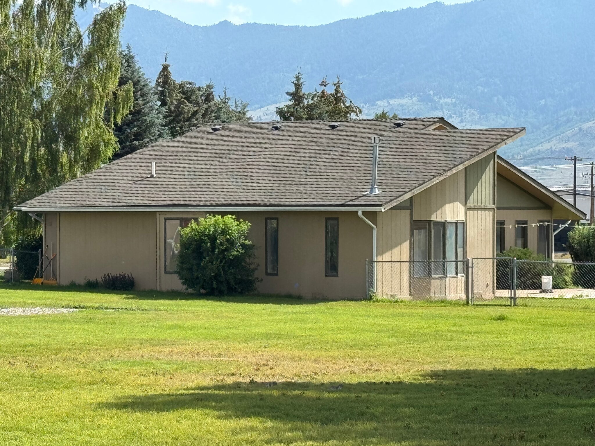 1800 Sunset Rd, Butte, MT à louer Photo de l’immeuble– Image 1 sur 10