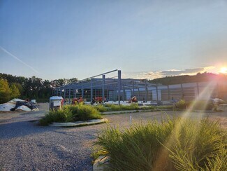 Plus de détails pour 6051 Fallard Dr, Upper Marlboro, MD - Industriel/Logistique à vendre