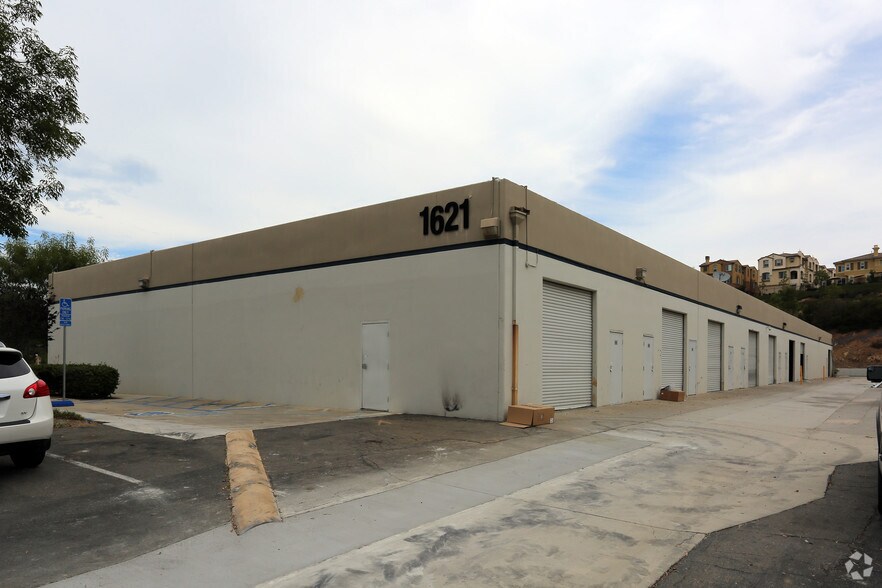 1621 S Rancho Santa Fe Rd, San Marcos, CA à vendre - Photo de l’immeuble – Image 3 sur 4