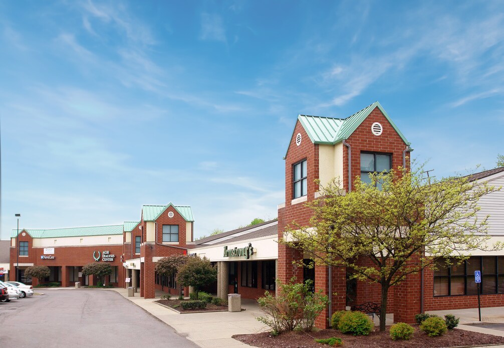 1136 Thorn Run Rd, Coraopolis, PA à louer Photo de l’immeuble– Image 1 sur 8