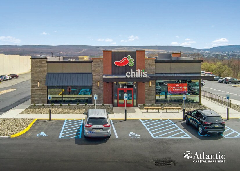 3905 Commerce Blvd, Dickson City, PA à vendre - Photo de l’immeuble – Image 1 sur 5