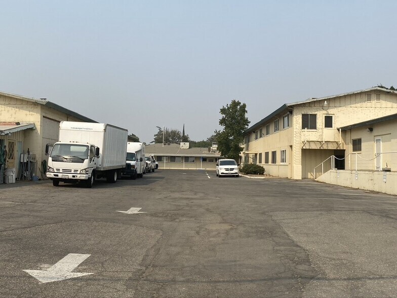 420 E Laurel St, Willows, CA à vendre - Photo de l’immeuble – Image 2 sur 39