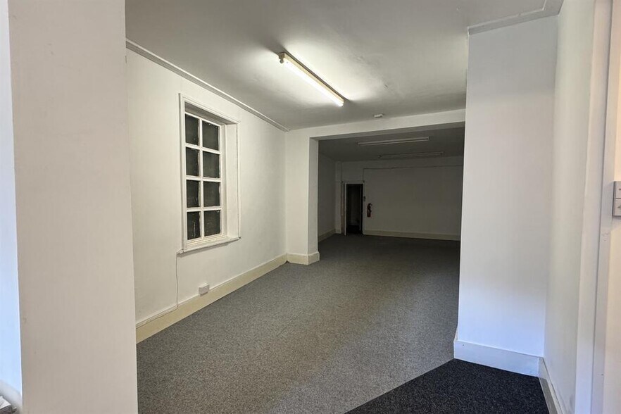 76 Station Rd, Gateshead à louer - Photo de l’immeuble – Image 3 sur 7