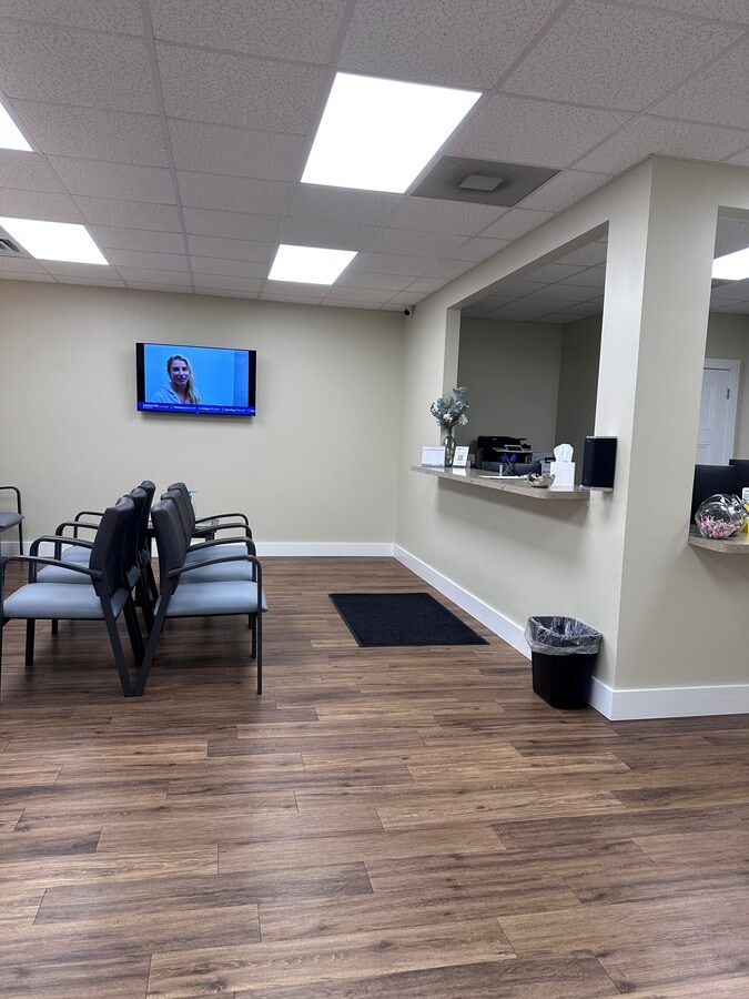 3599 University Blvd S, Jacksonville, FL 32216 - Lot 601 - - Photo intérieure - Image 1 of 7