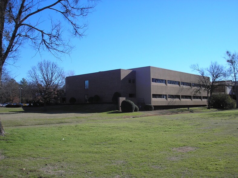 1501 S Waldron Rd, Fort Smith, AR à louer - Photo de l’immeuble – Image 2 sur 92