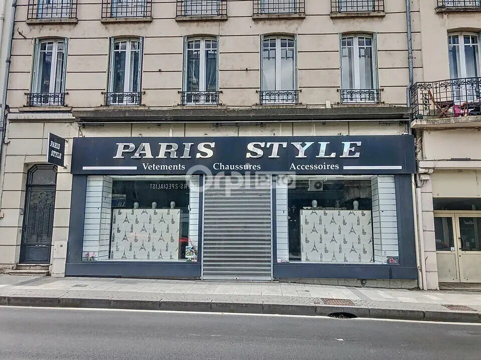 Local commercial dans Montluçon à vendre Photo de l’immeuble– Image 1 sur 9