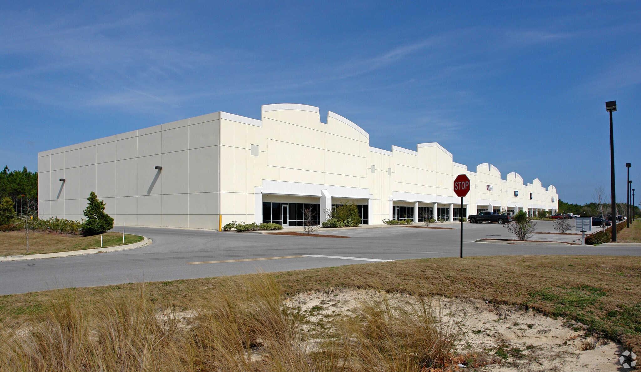 17740 Ashley Dr, Panama City Beach, FL à louer Photo de l’immeuble– Image 1 sur 8