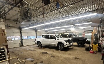 10260 105th St NW, Edmonton, AB à louer Photo intérieure– Image 2 sur 4