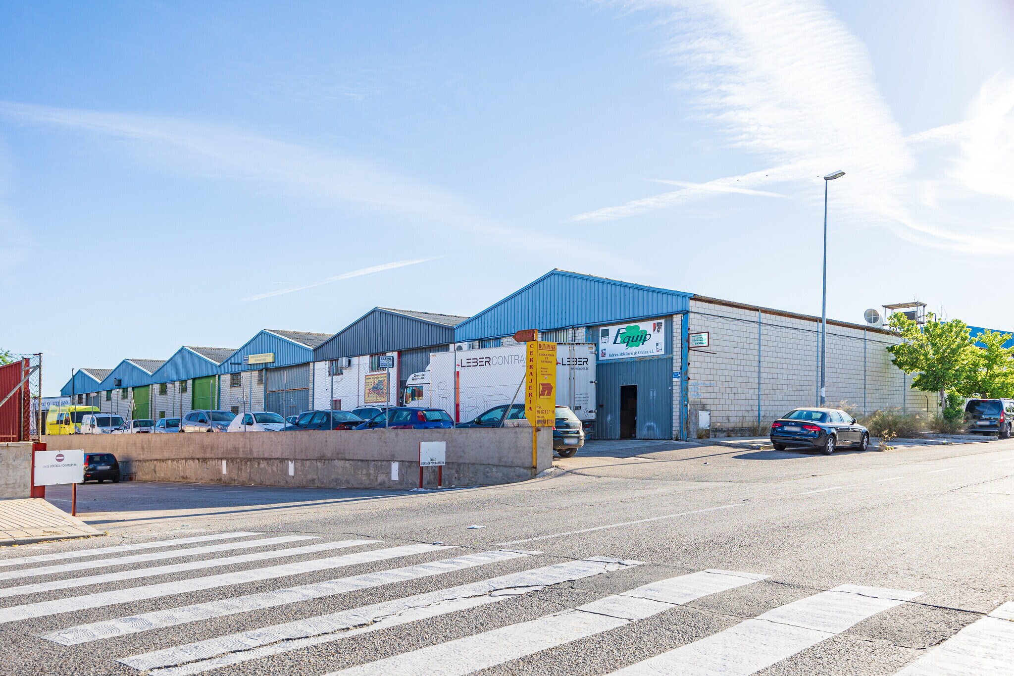 Industriel/Logistique dans Valdemoro, Madrid à vendre Photo principale– Image 1 sur 2