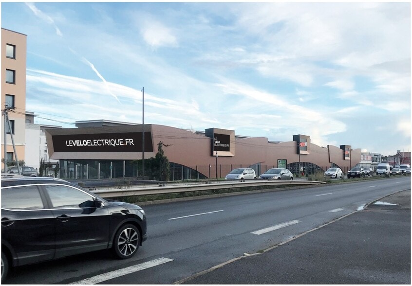 60-62 Route D'Orleans, Montlhéry à louer - Photo de l’immeuble – Image 2 sur 3
