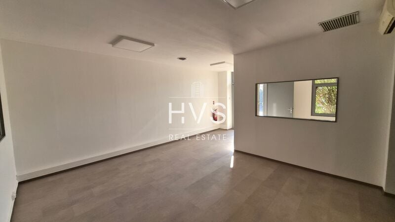 42 Avenue De Rome, Vitrolles à louer - Photo intérieure – Image 3 sur 10